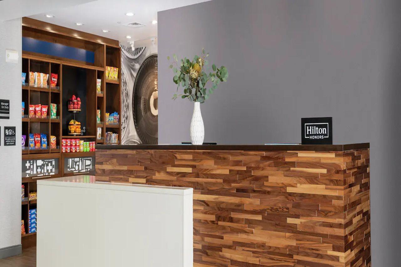 Dent Hampton Inn & Suites Cincinnati West, Oh מראה חיצוני תמונה