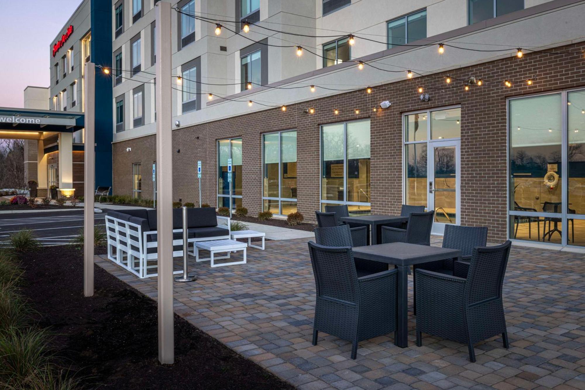 Dent Hampton Inn & Suites Cincinnati West, Oh מראה חיצוני תמונה